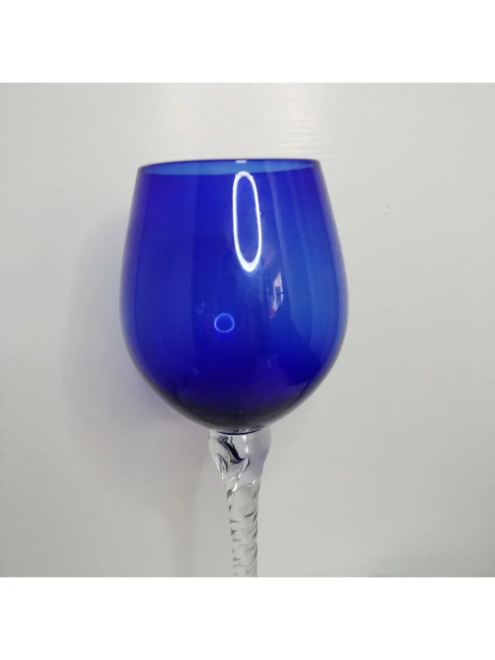 Bombay Cobalt Blue Ballon Wine Glass Twist Stem Goblet Art Glass 11